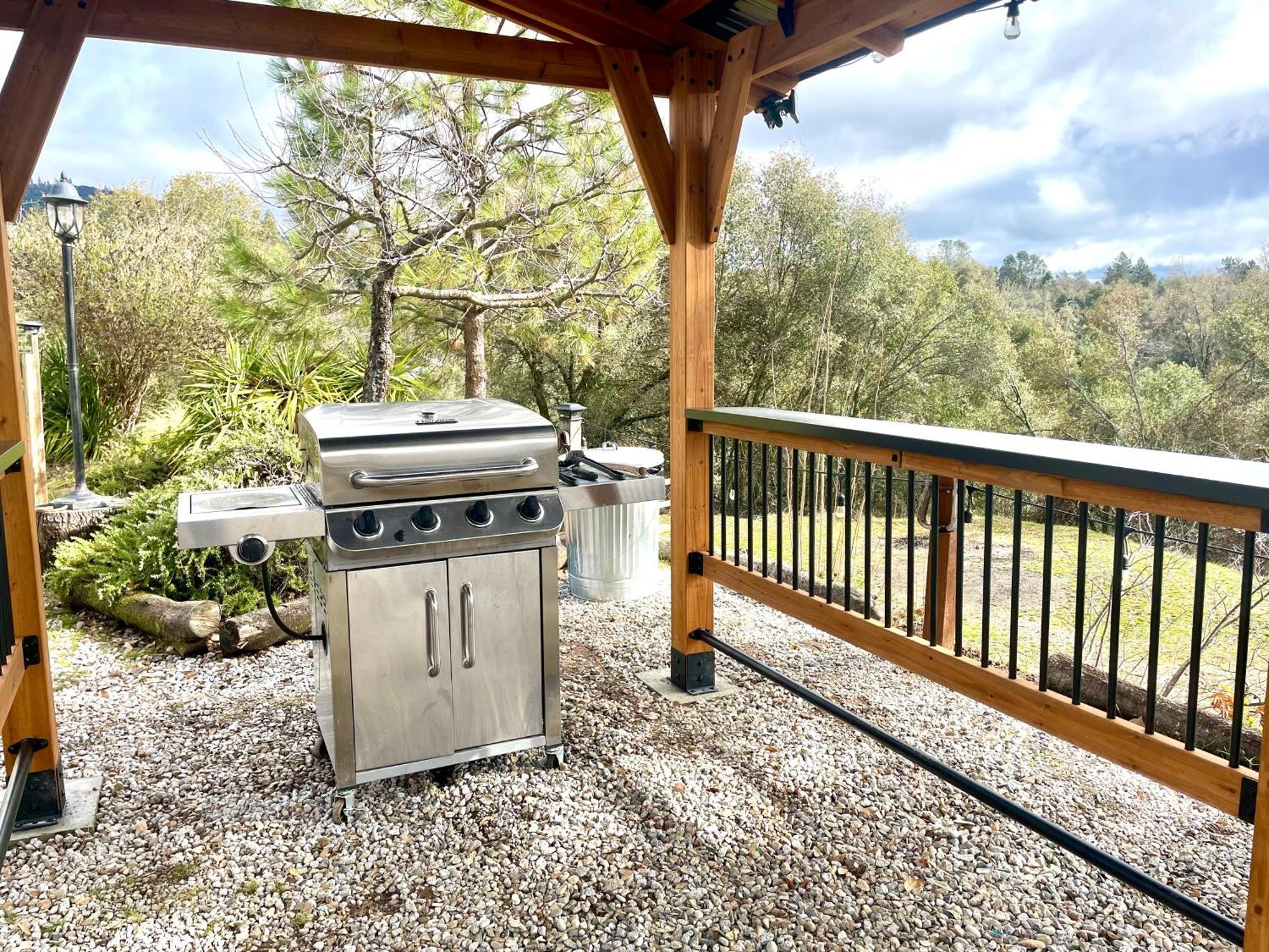 Sierra Mountain Lodge - Vacation Rentals - Yosemite Авані Екстер'єр фото