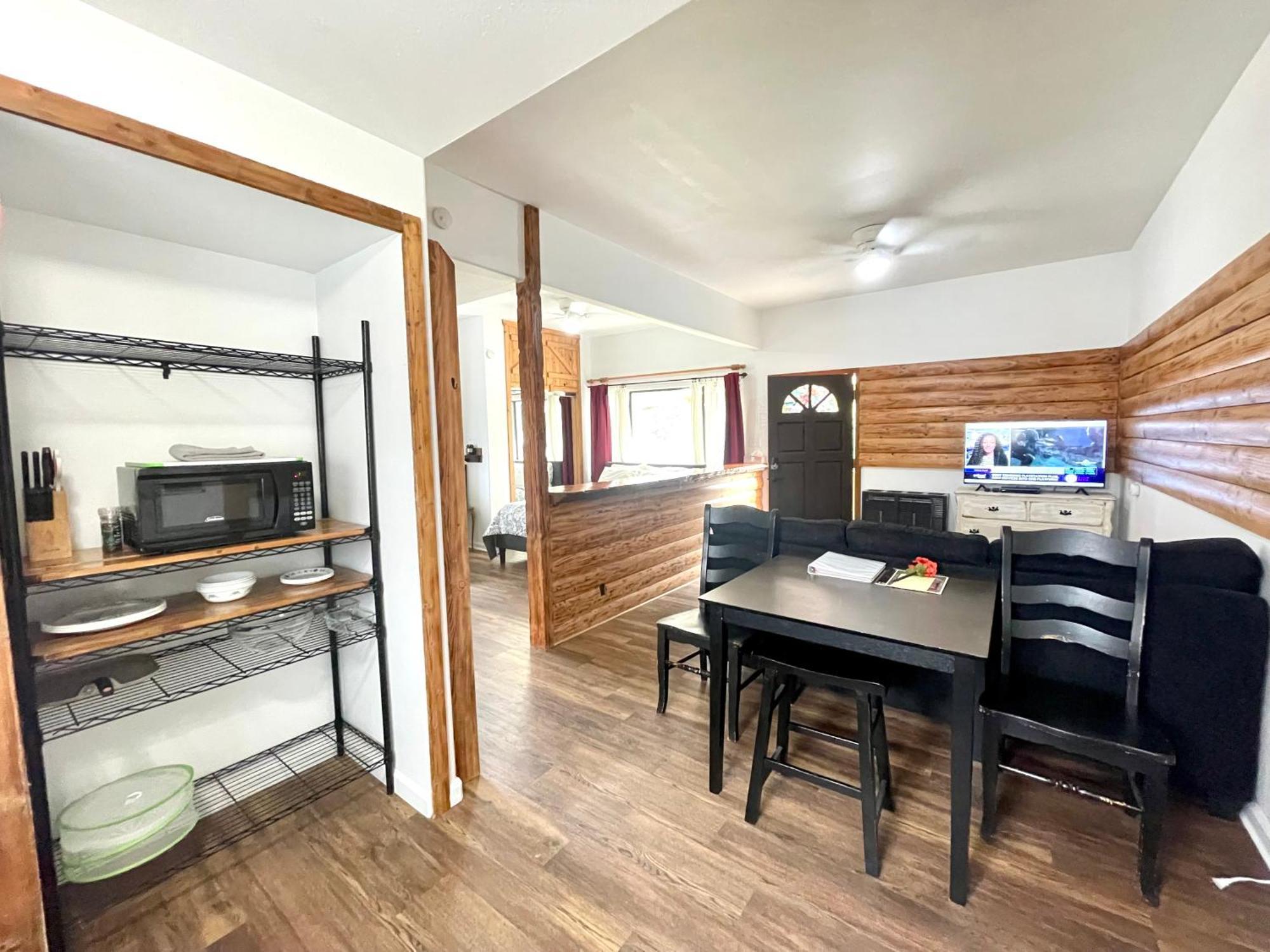 Sierra Mountain Lodge - Vacation Rentals - Yosemite Авані Екстер'єр фото