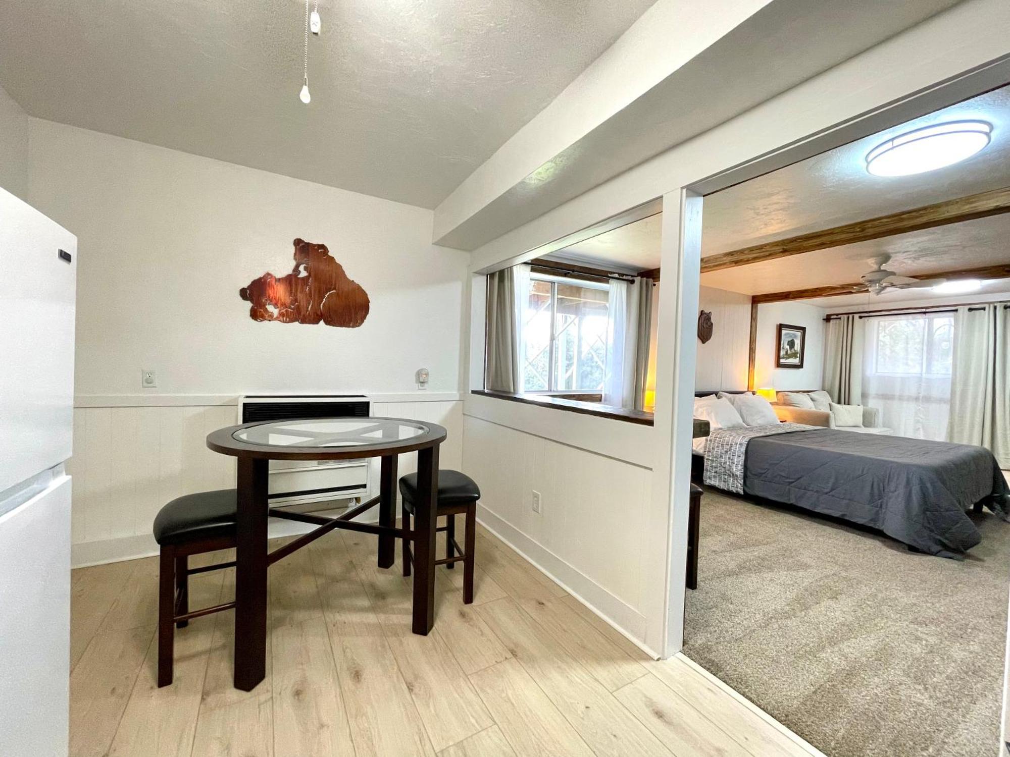 Sierra Mountain Lodge - Vacation Rentals - Yosemite Авані Екстер'єр фото