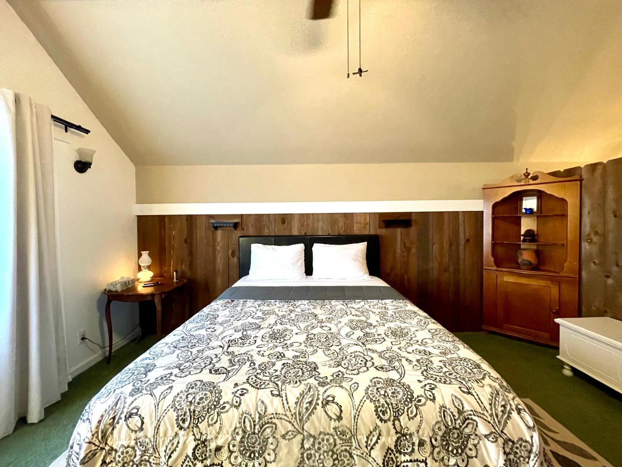 Sierra Mountain Lodge - Vacation Rentals - Yosemite Авані Екстер'єр фото
