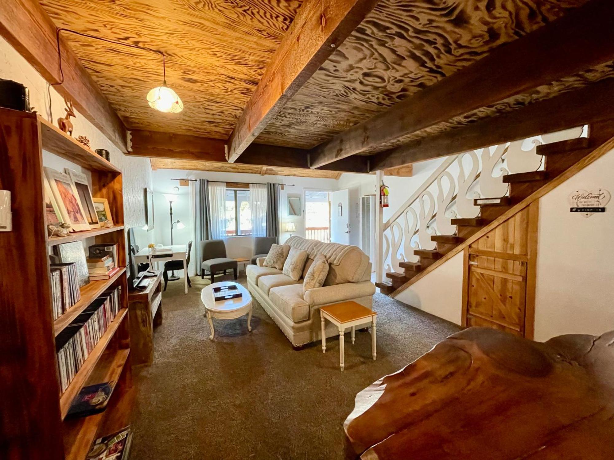 Sierra Mountain Lodge - Vacation Rentals - Yosemite Авані Екстер'єр фото